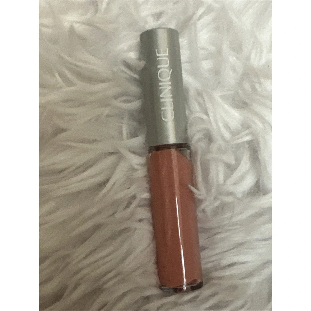 Clinique Pop Plush Creamy‎ Lip Gloss #06 Bubblegum 0.07 Fl Oz NEW Brand new
